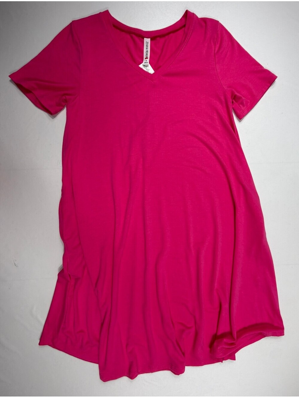 Chico's Zenana Premium Pink V-Neck Short Sleeve Top Size Small